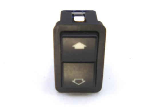 Used Switch Switch BMW 5 (E39) 525 tds (143 hp) 21533560 21533560