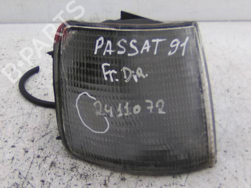 Used Right front indicator Right front indicator VW PASSAT B3/B4 (315, 3A5) 1.9 TD (75 hp) 22930716 22930716