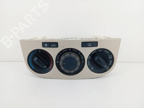 Used Climate control Climate control OPEL CORSA D (S07) 1.3 CDTI (L08, L68) (75 hp) 33291255 33291255
