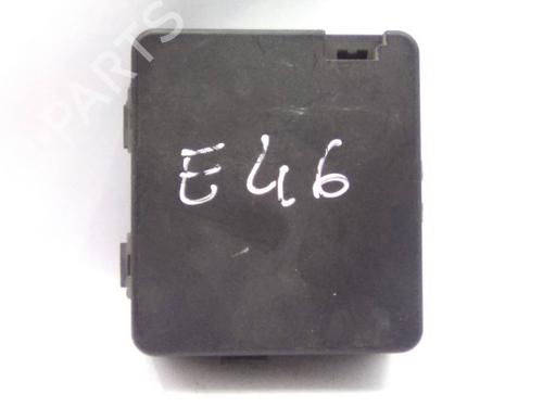 Used Fuse box Fuse box 21845837 21845837