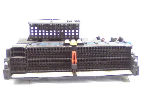 Fuse box BMW X3 (E83) 2.0 d | BP21802442E1 - Image 2