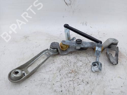 gear-lever-opel-corsa-c-x01-2000-2001-2002-2003-2004-2005-2006-2007-2008-2009-25118644 main image