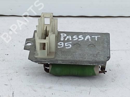 Used Heater resistor Heater resistor VW PASSAT B3/B4 (3A2, 35I) 1.9 TDI (90 hp) 22354978 22354978