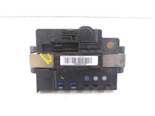 Used Fuse box Fuse box BMW 3 (E90) 320 d (163 hp) 22603241 22603241