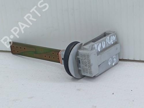 Used Electronic module Electronic module VW TOURAN (1T1, 1T2) 1.9 TDI (105 hp) 22593853 22593853