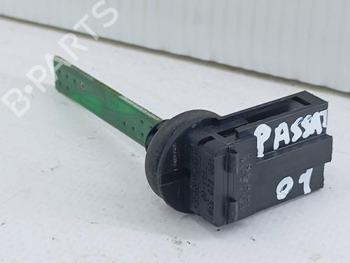 Used Electronic module Electronic module VW PASSAT B5.5 (3B3) 1.9 TDI (101 hp) 22593897 22593897