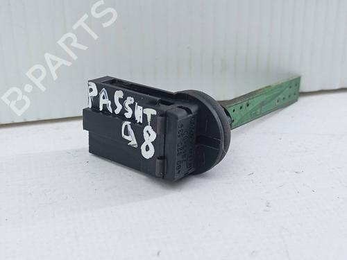 Used Electronic module Electronic module VW PASSAT B5 (3B2) 1.9 TDI (90 hp) 22593898 22593898