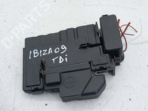 Used Fuse box Fuse box SEAT IBIZA IV (6J5, 6P1) 1.6 TDI (90 hp) 22794850 22794850