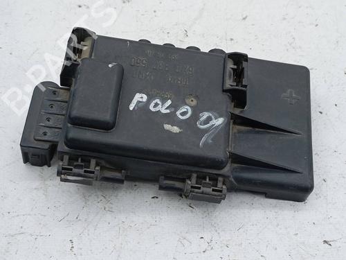 Used Fuse box Fuse box VW POLO III (6N1) 50 1.0 (50 hp) 22803185 22803185