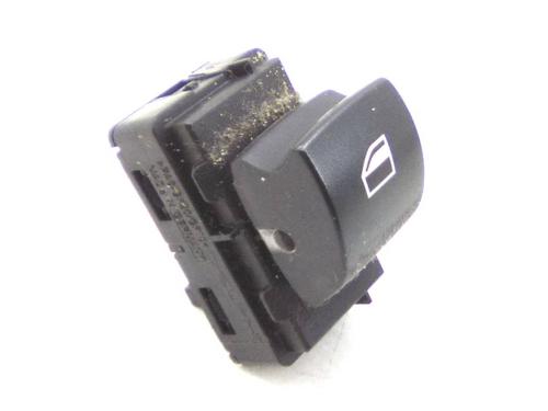 Switch BMW 1 (E87) 118 d | BP22913160I30 - Image 2