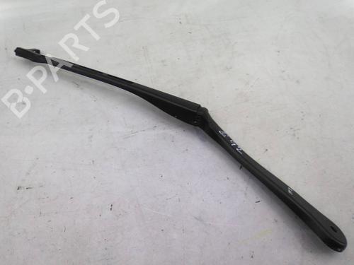 Used Front windshield wiper arm Front windshield wiper arm BMW 3 Coupe (E92) 320 d (197 hp) 23503137 23503137