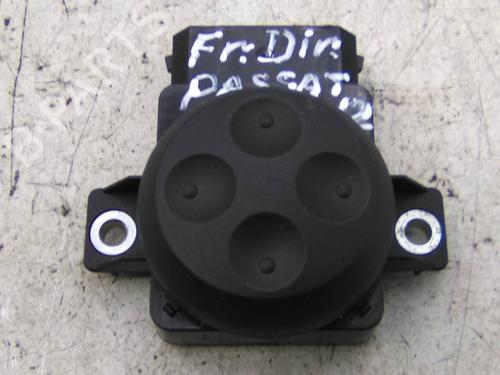 spak-kontakt-vw-cc-b7-358-2011-2012-2013-2014-2015-2016-2017-23952079 main image