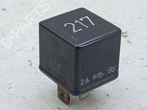 Used Switch Switch AUDI 80 B4 Saloon (8C2) 1.9 TDI (90 hp) 23212273 23212273