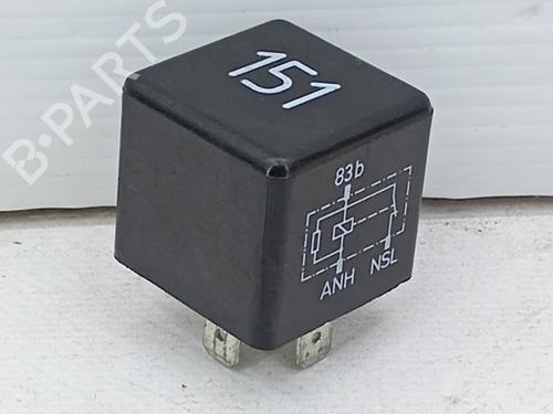 Used Switch Switch AUDI 80 B4 Saloon (8C2) 1.9 TDI (90 hp) 23213515 23213515