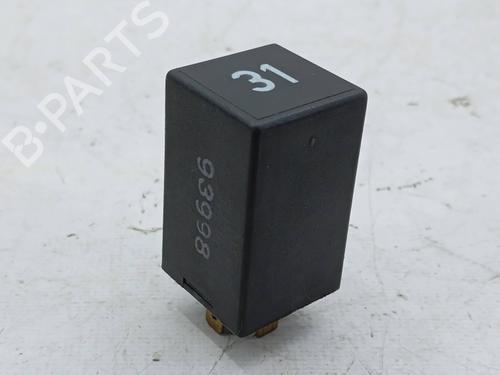 Used Switch Switch VW PASSAT B3/B4 (315, 3A5) 1.9 TD (75 hp) 23213527 23213527