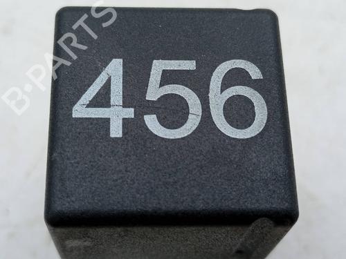 Switch SKODA SUPERB I (3U4) 2.0 TDI | BP23232396I30 - Image 3
