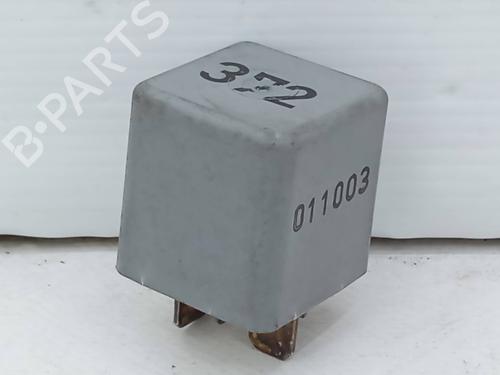 Used Switch Switch VW PASSAT B5.5 (3B3) 1.9 TDI (101 hp) 23232421 23232421