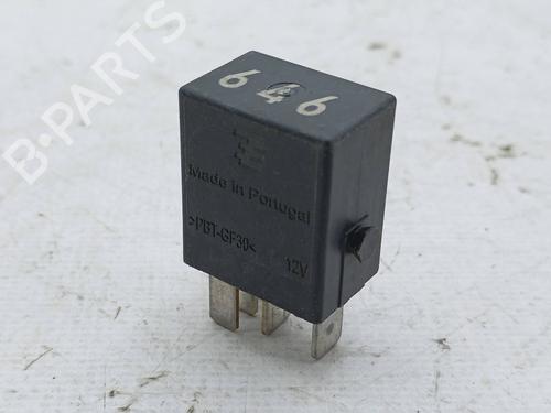 Used Switch Switch AUDI A6 C6 (4F2) 2.0 TDI (136 hp) 23245782 23245782