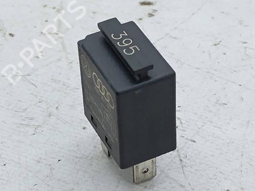 Used Switch Switch AUDI A4 B6 (8E2) 1.9 TDI (130 hp) 23250805 23250805