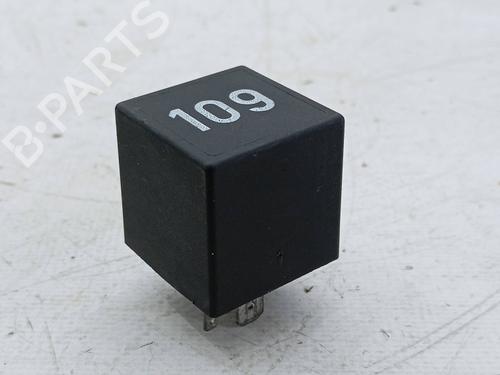 Used Switch Switch VW VENTO (1H2) 1.9 TD (75 hp) 23262955 23262955