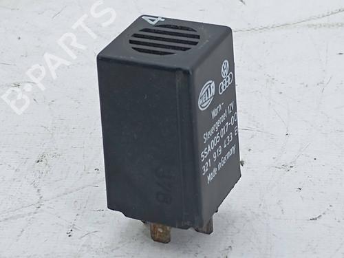 Used Switch Switch AUDI 80 B2 Saloon (811, 813, 814, 819, 853) 1.6 D (54 hp) 23407096 23407096