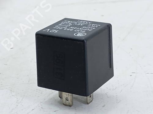 Used Switch Switch SKODA FELICIA I (6U1) 1.3 (54 hp) 23407097 23407097