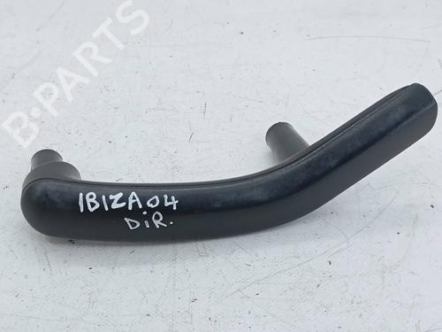 Used Front right interior door handle Front right interior door handle 23549168 23549168
