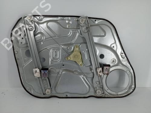 Used Front right window mechanism Front right window mechanism HYUNDAI i30 (FD) 1.6 CRDi (128 hp) 32390601 32390601