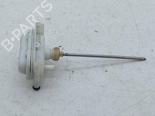 Used Fuel door actuator Fuel door actuator VW GOLF III (1H1) 1.9 TD, GTD (75 hp) 24153509 24153509