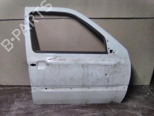 Used Right front door Right front door 22933720 22933720