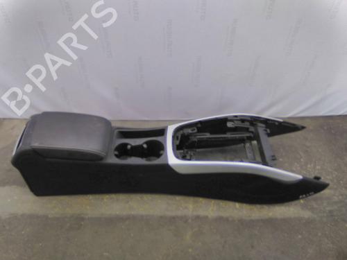Used Middle console Middle console AUDI A5 Sportback (8TA) 2.0 TDI (170 hp) 19867306 19867306