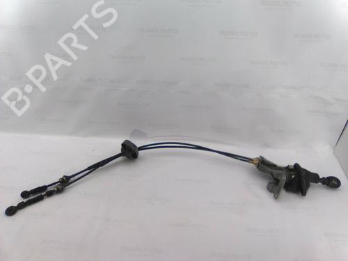 Used Gear lever Gear lever OPEL VIVARO A Bus (X83) 1.9 DTI (F7, J7, A07) (101 hp) 19867411 19867411