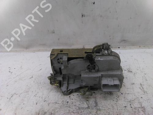 front-right-lock-peugeot-partner-mpv-5_-g_-16-hdi-75-0-1996-19867423 main image
