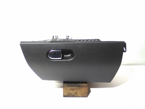 Used Glove box Glove box FIAT BRAVO II (198_) 1.4 (198AXA1B) (90 hp) 19867508 19867508