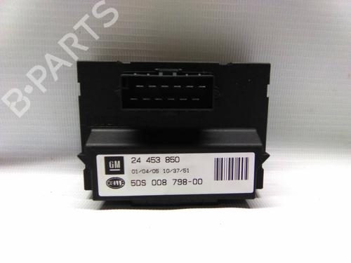 Used Electronic module Electronic module OPEL ASTRA H (A04) 1.9 CDTI (L48) (150 hp) 19867619 19867619