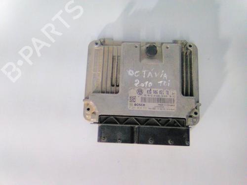 Used Engine control unit (ECU) Engine control unit (ECU) SKODA OCTAVIA II (1Z3) 1.9 TDI (105 hp) 19867811 19867811