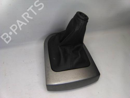 Used Shift knob Shift knob KIA RIO III (UB) 1.2 CVVT (84 hp) 19867940 19867940