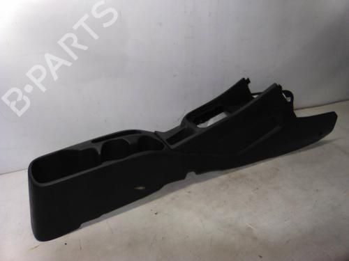 Used Middle console Middle console KIA RIO III (UB) 1.2 CVVT (84 hp) 19868015 19868015