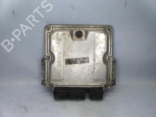Used Engine control unit (ECU) Engine control unit (ECU) CITROËN JUMPY I (U6U_) 2.0 HDi 95 (94 hp) 19868352 19868352