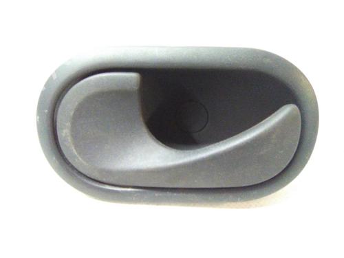 Used Front left interior door handle Front left interior door handle RENAULT MODUS / GRAND MODUS (F/JP0_) 1.5 dCi (FP0G, JP0G) (68 hp) 19810230 19810230