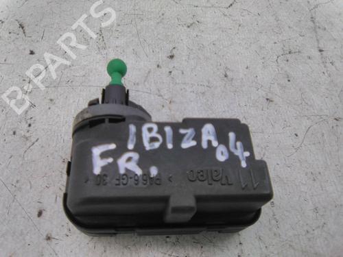 Used Headlight adjuster motor Headlight adjuster motor SEAT IBIZA III (6L1) 1.2 (64 hp) 19810529 19810529