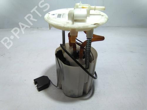 Used Fuel pump Fuel pump SMART FORTWO Cabrio (451) 1.0 (451.431, 451.480) (71 hp) 19810613 19810613