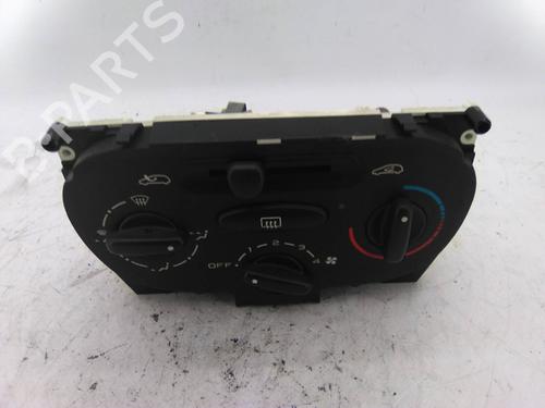Used Climate control Climate control 19810658 19810658
