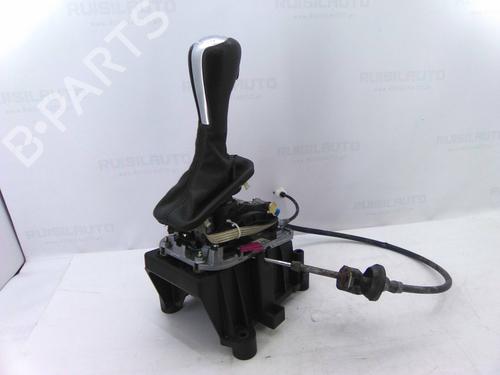 Used Gear lever Gear lever LAND ROVER RANGE ROVER III (L322) 3.0 D 4x4 (177 hp) 19810896 19810896