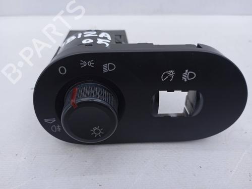 Steering column stalk SEAT IBIZA III (6L1) 1.4 16V | BP28823562I23 - Image 1