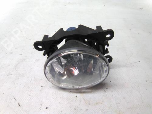 Used Right front fog light Right front fog light 19811018 19811018
