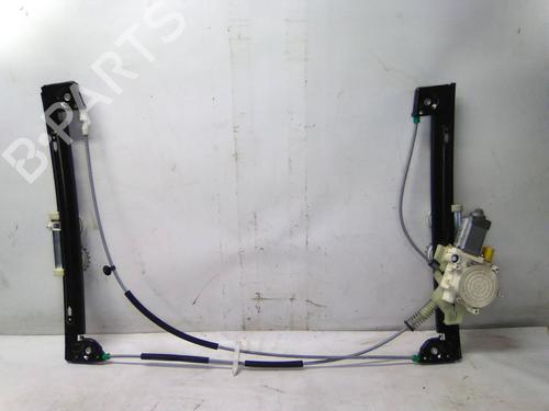 Used Front right window mechanism Front right window mechanism MINI MINI (R50, R53) Cooper (116 hp) 19811328 19811328
