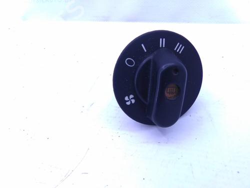 Used Climate control Climate control 19823616 19823616