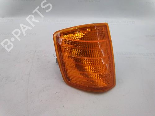 Used Right front indicator Right front indicator MERCEDES-BENZ 190 (W201) D 2.0 (201.122) (72 hp) 22953533 22953533