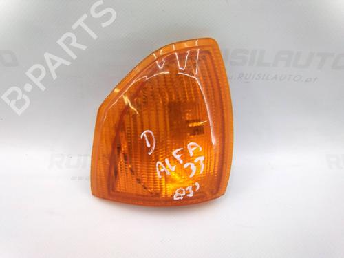 Used Right front indicator Right front indicator ALFA ROMEO 33 (905_) 1.3 (905AD1) (90 hp) 22951307 22951307